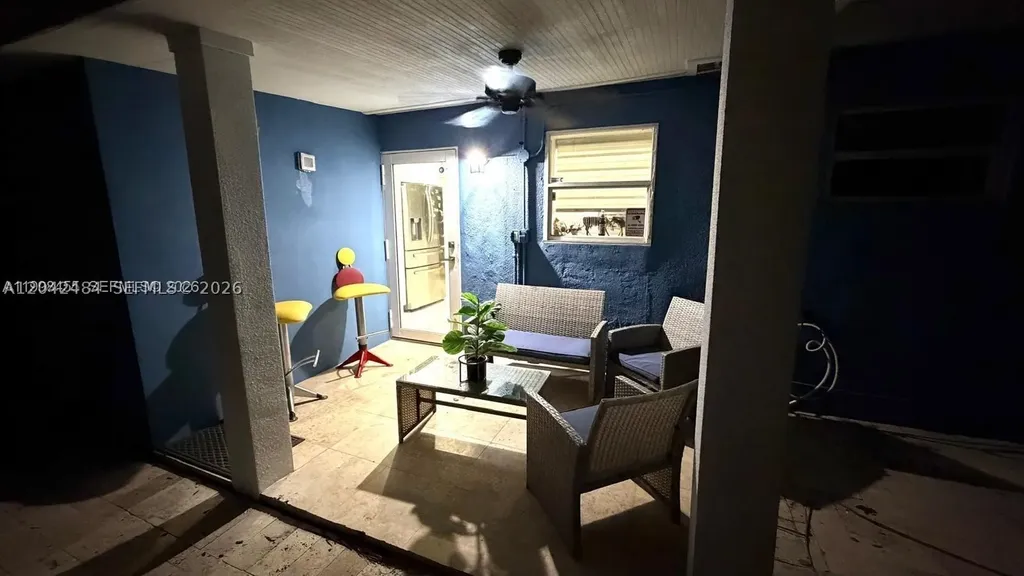 1555 SW 21st Way Fort Lauderdale FL 33312