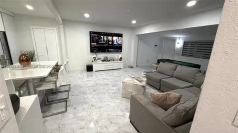 1555 SW 21st Way Fort Lauderdale FL 33312