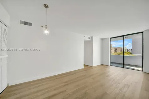 501 SW 1st Street Miami FL 33130