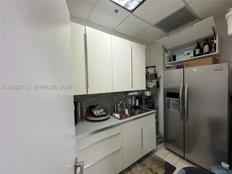 7500 NW 25th Street Miami FL 33122