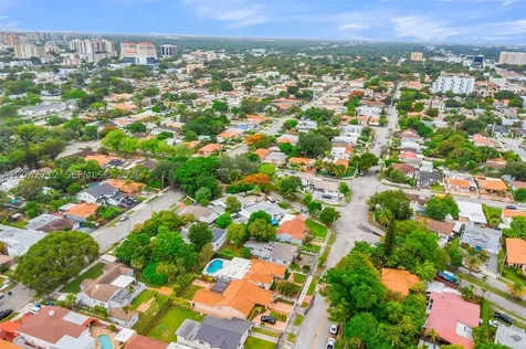 3260 SW 2nd Street Miami FL 33135