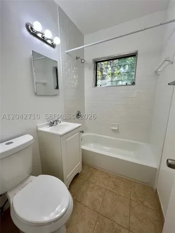 962 NW 6th Street Miami FL 33136