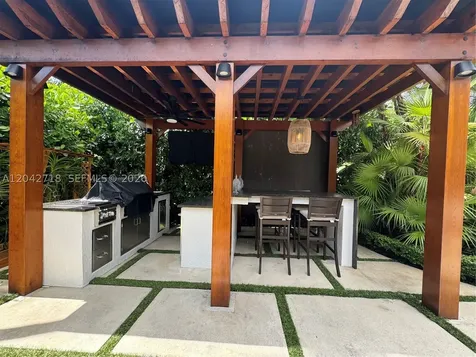 9662 SW 123rd Street Miami FL 33176