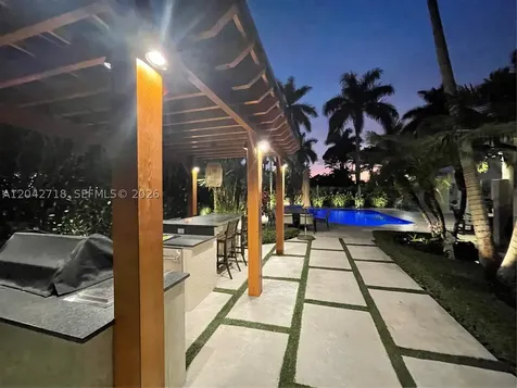 9662 SW 123rd Street Miami FL 33176