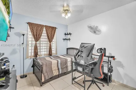 9018 NW 120th Street Hialeah Gardens FL 33018