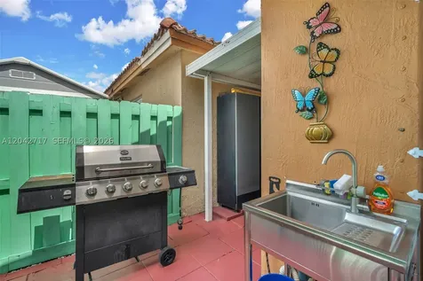 9018 NW 120th Street Hialeah Gardens FL 33018
