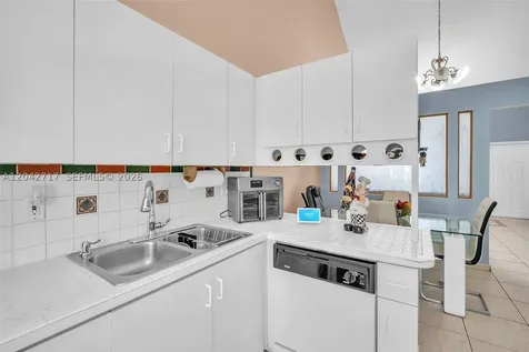 9018 NW 120th Street Hialeah Gardens FL 33018