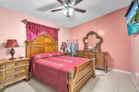 9018 NW 120th Street Hialeah Gardens FL 33018