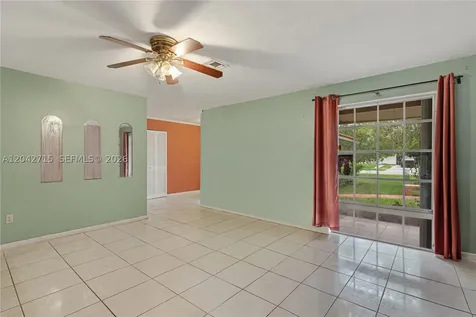 10315 SW 200th Street Cutler Bay FL 33157