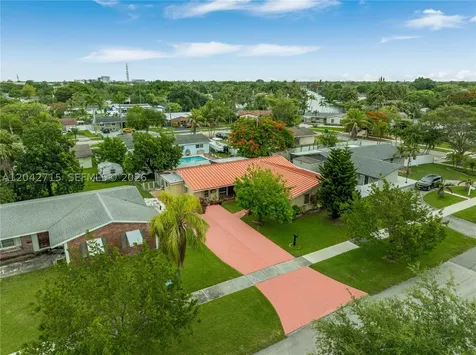 10315 SW 200th Street Cutler Bay FL 33157