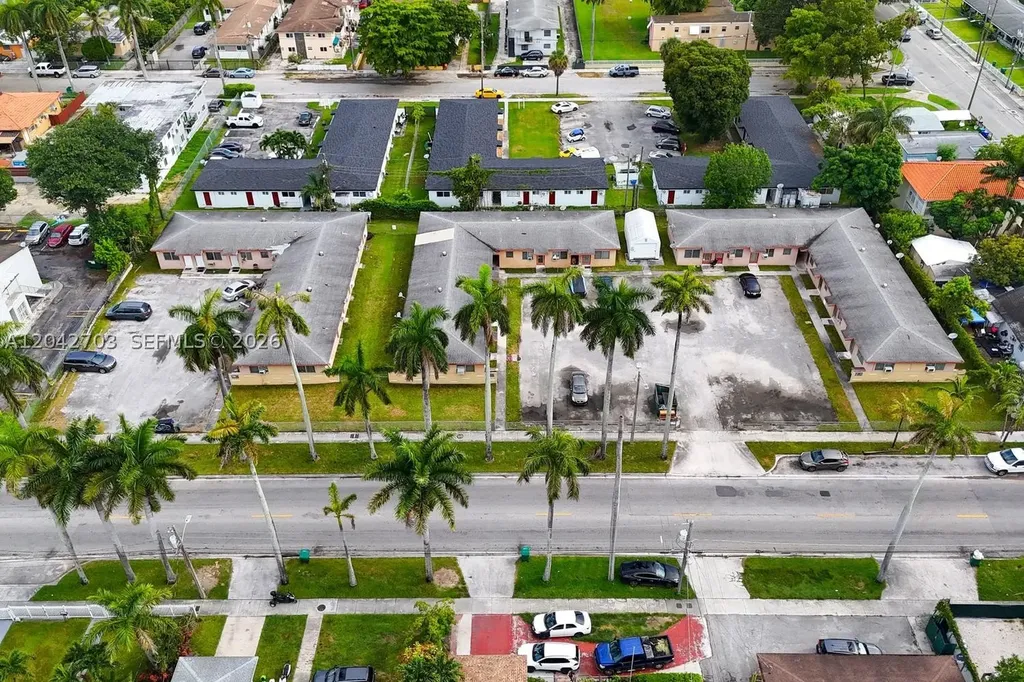 1915 NW 28th Street Miami FL 33142
