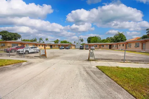 1915 NW 28th Street Miami FL 33142