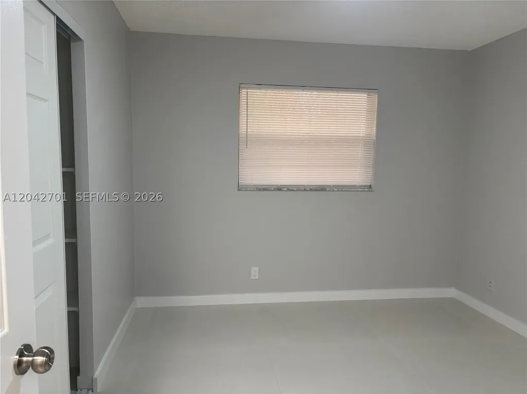 300 Berkley Road Hollywood FL 33024