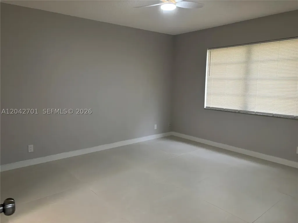 300 Berkley Road Hollywood FL 33024