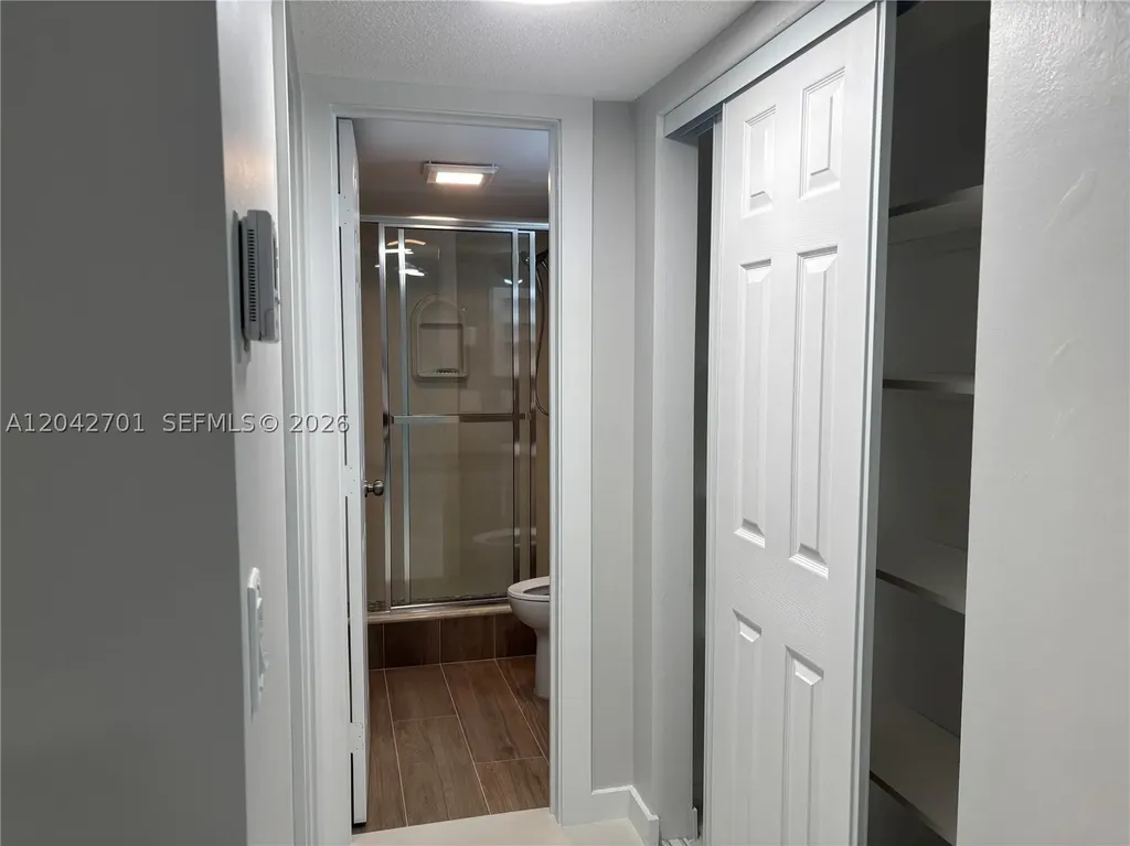 300 Berkley Road Hollywood FL 33024
