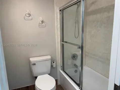300 Berkley Road Hollywood FL 33024