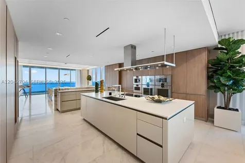 18501 Collins Avenue Sunny Isles Beach FL 33160