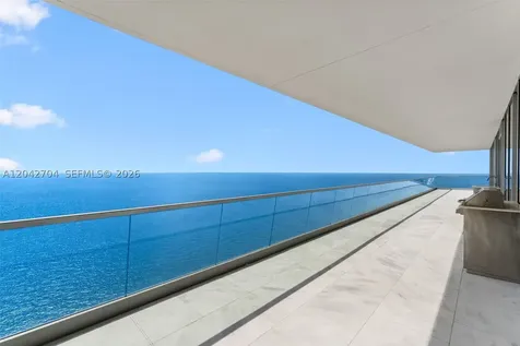 18501 Collins Avenue Sunny Isles Beach FL 33160