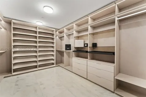 18501 Collins Avenue Sunny Isles Beach FL 33160