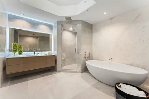 18501 Collins Avenue Sunny Isles Beach FL 33160