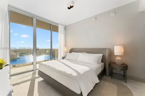 18501 Collins Avenue Sunny Isles Beach FL 33160