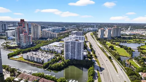 3500 Mystic Pointe Drive Aventura FL 33180