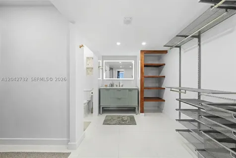 20100 W Country Club Drive Aventura FL 33180