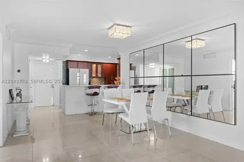 20100 W Country Club Drive Aventura FL 33180