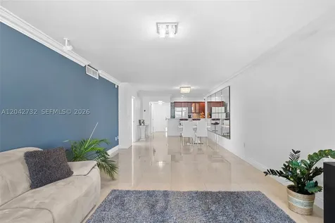 20100 W Country Club Drive Aventura FL 33180