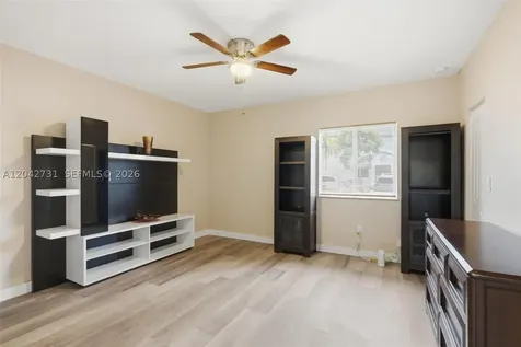 1233 NW 4th Lane Florida City FL 33034