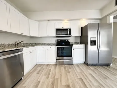 20200 W Country Club Drive Aventura FL 33180