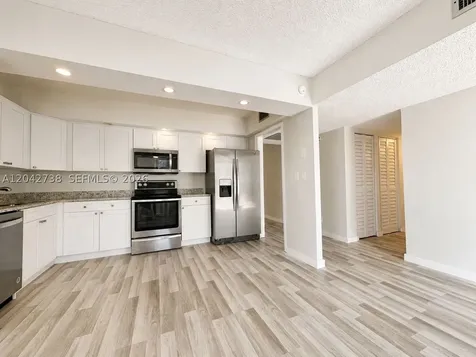 20200 W Country Club Drive Aventura FL 33180