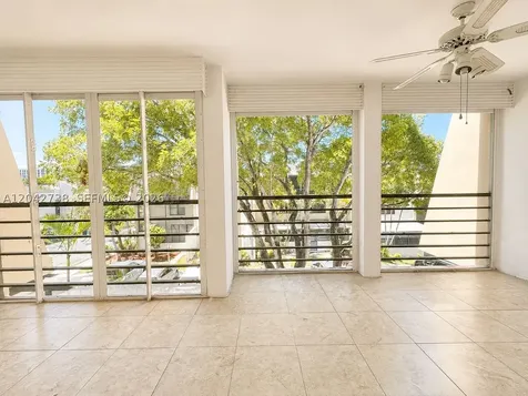 20200 W Country Club Drive Aventura FL 33180