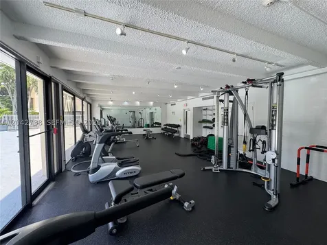 20200 W Country Club Drive Aventura FL 33180