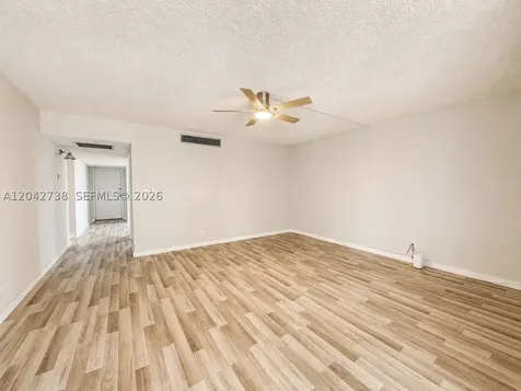 20200 W Country Club Drive Aventura FL 33180