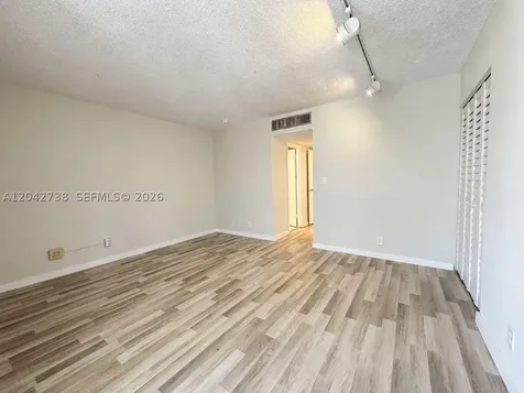20200 W Country Club Drive Aventura FL 33180