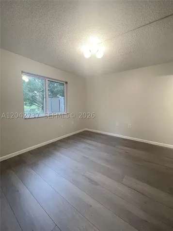 2151 NW 77th Way Pembroke Pines FL 33024
