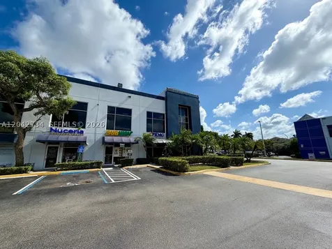 7500 NW 25th Street Miami FL 33122