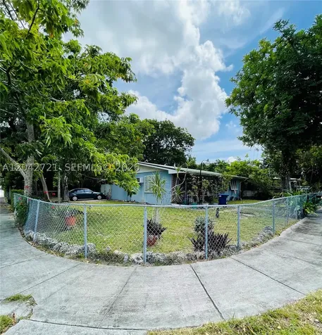1797 NW 113th Terrace Miami FL 33167