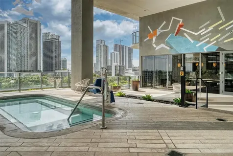 121 NE 34th Street Miami FL 33137