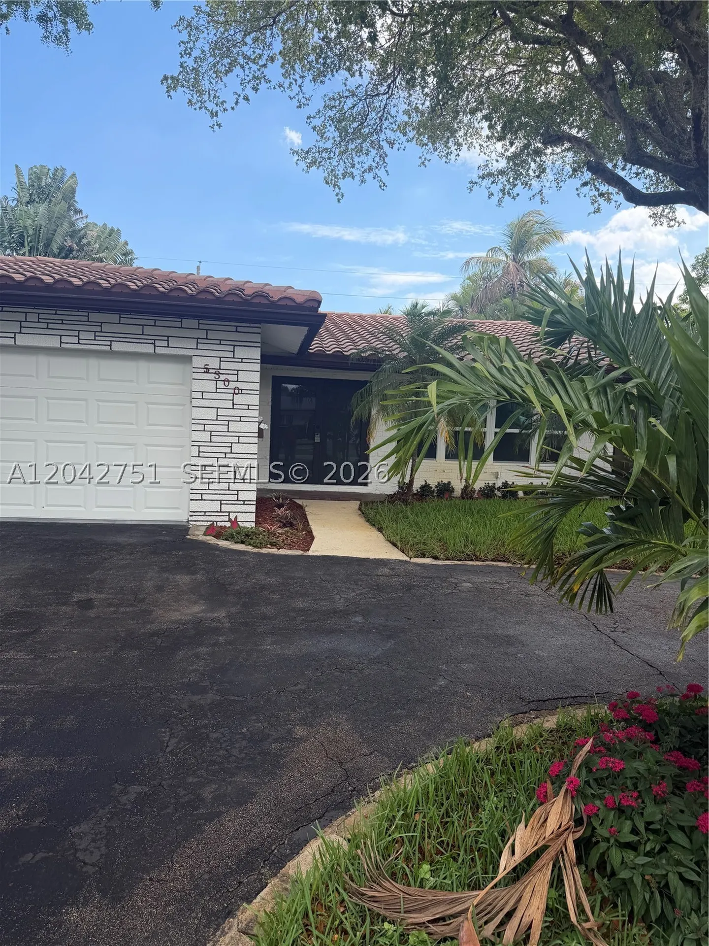 5300 Adams Street Hollywood FL 33021