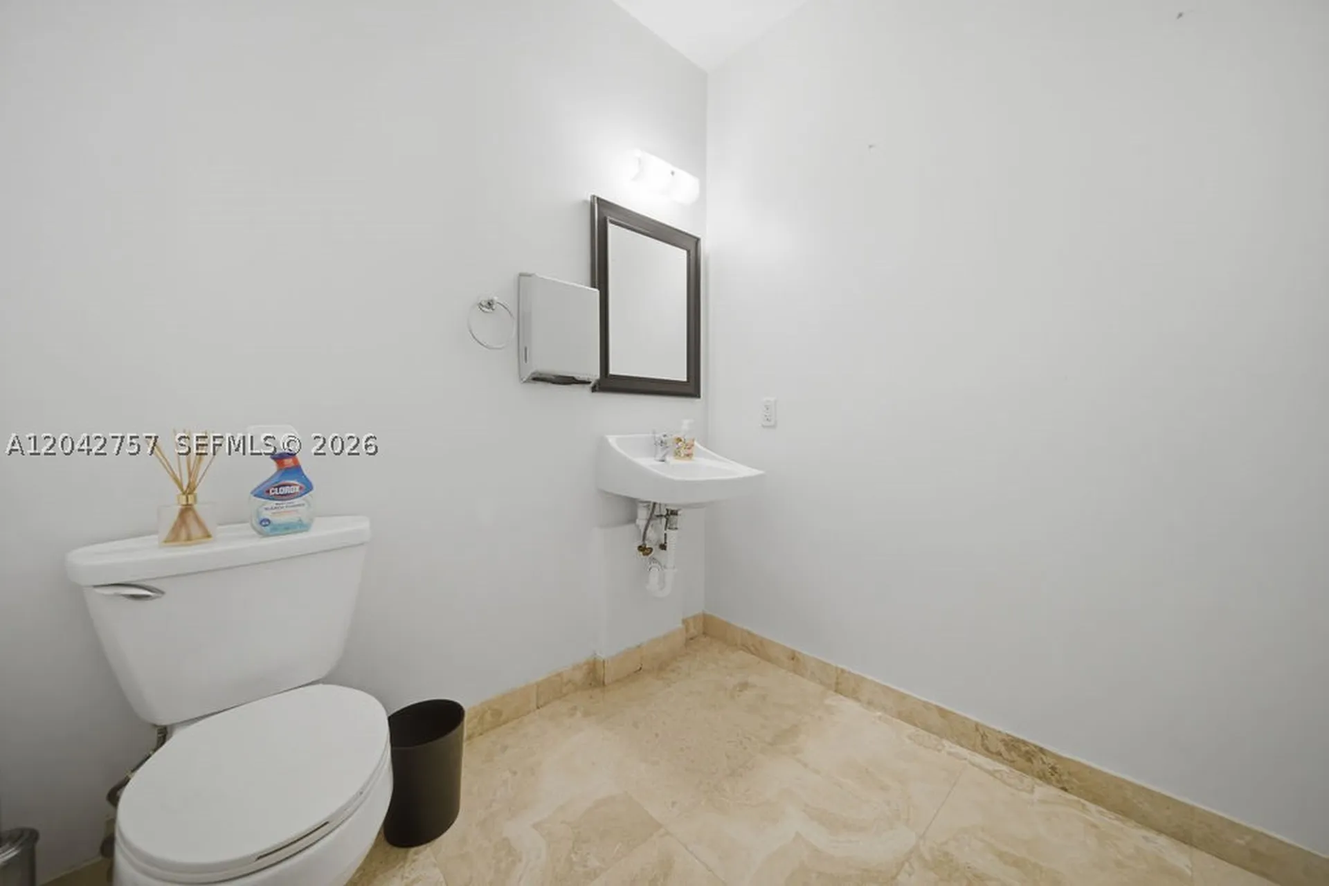710 NE 3rd Avenue Fort Lauderdale FL 33304