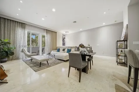 710 NE 3rd Avenue Fort Lauderdale FL 33304