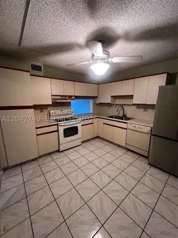 4975 E Sabal Palm Boulevard Tamarac FL 33319