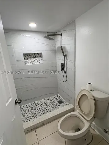 17600 NW 68th Avenue Hialeah FL 33015