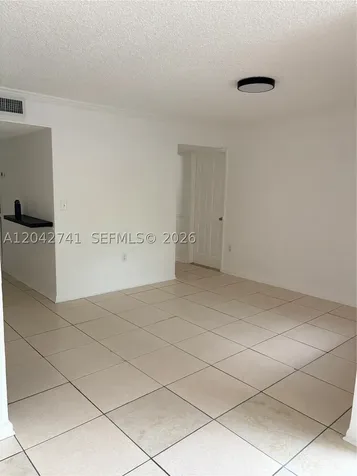 17600 NW 68th Avenue Hialeah FL 33015