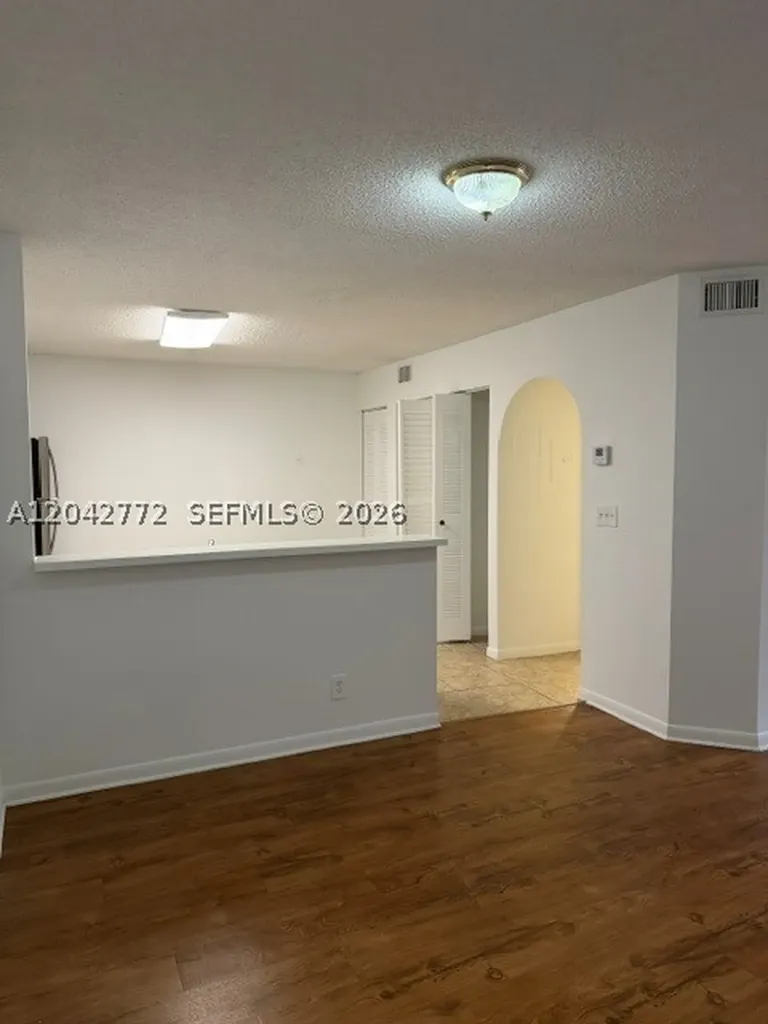 5721 Riverside Drive Coral Springs FL 33067