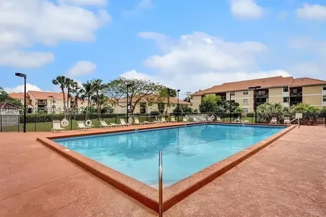 5721 Riverside Drive Coral Springs FL 33067