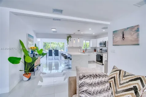 132 Almar Drive Wilton Manors FL 33334