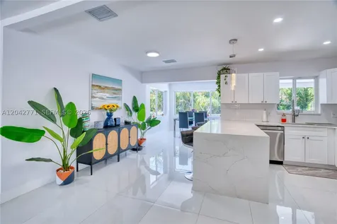 132 Almar Drive Wilton Manors FL 33334